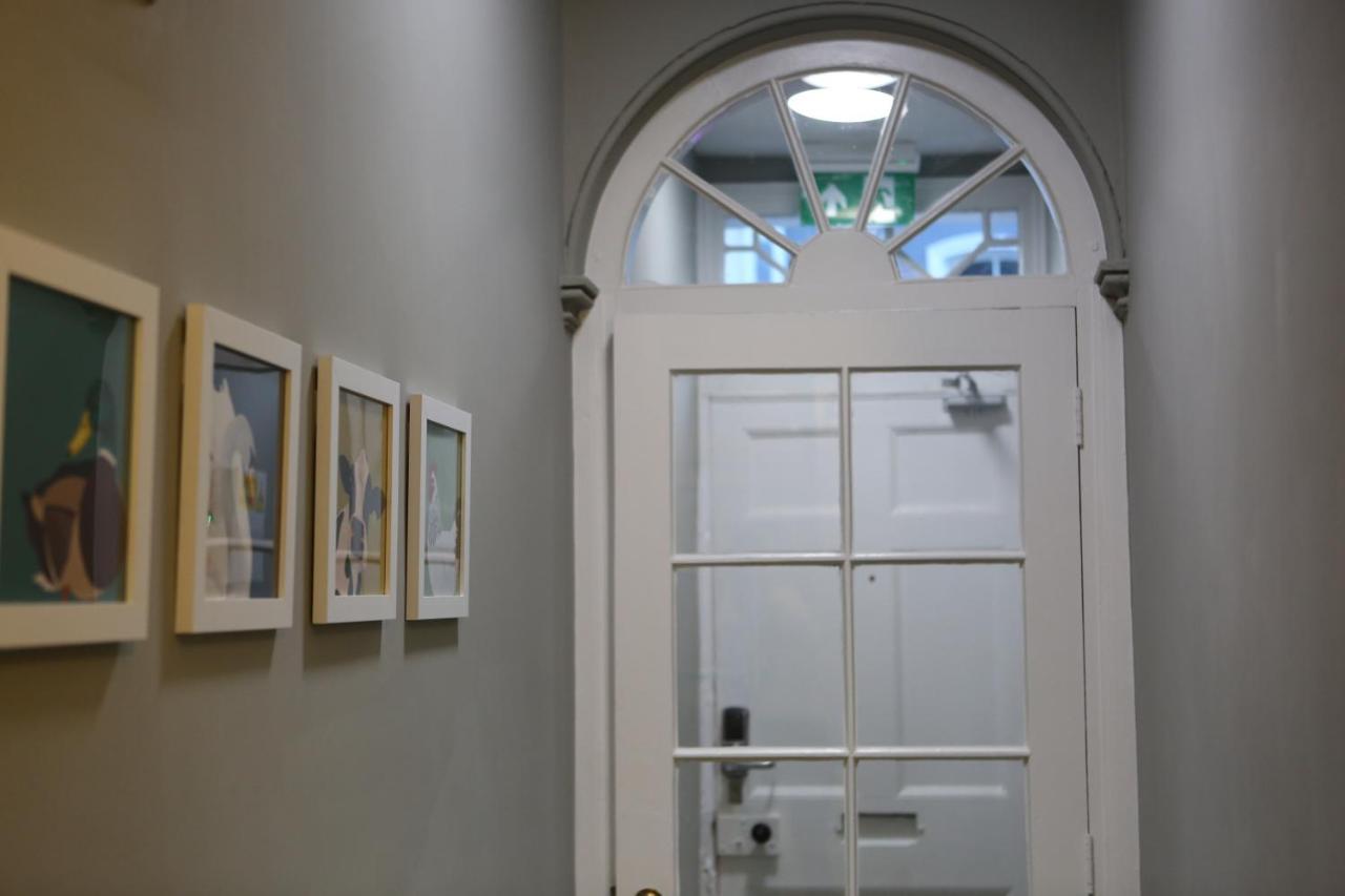 No 12 - Stunning Self Check-In Apartments In Worcester Centre Bagian luar foto