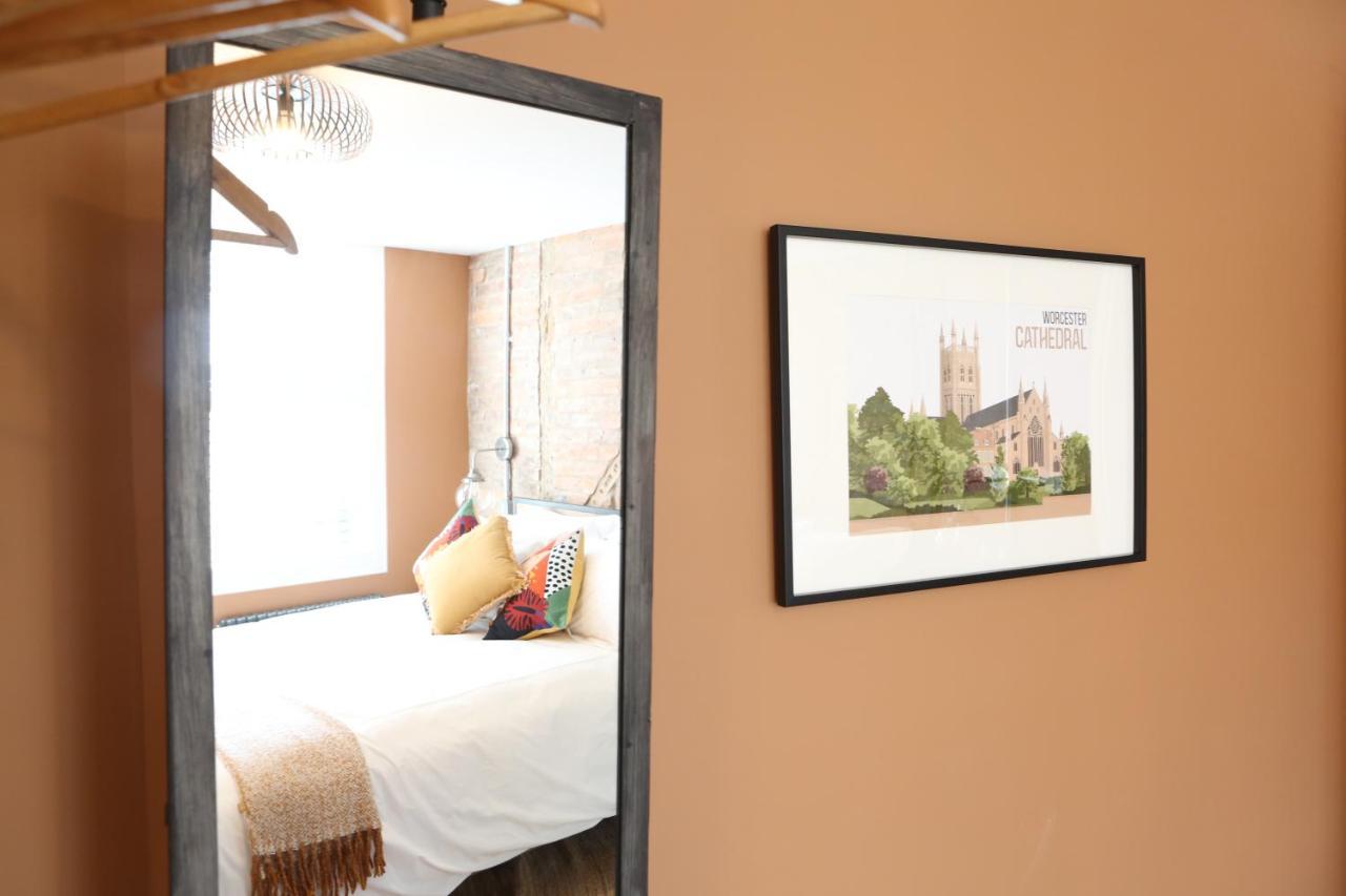 No 12 - Stunning Self Check-In Apartments In Worcester Centre Bagian luar foto
