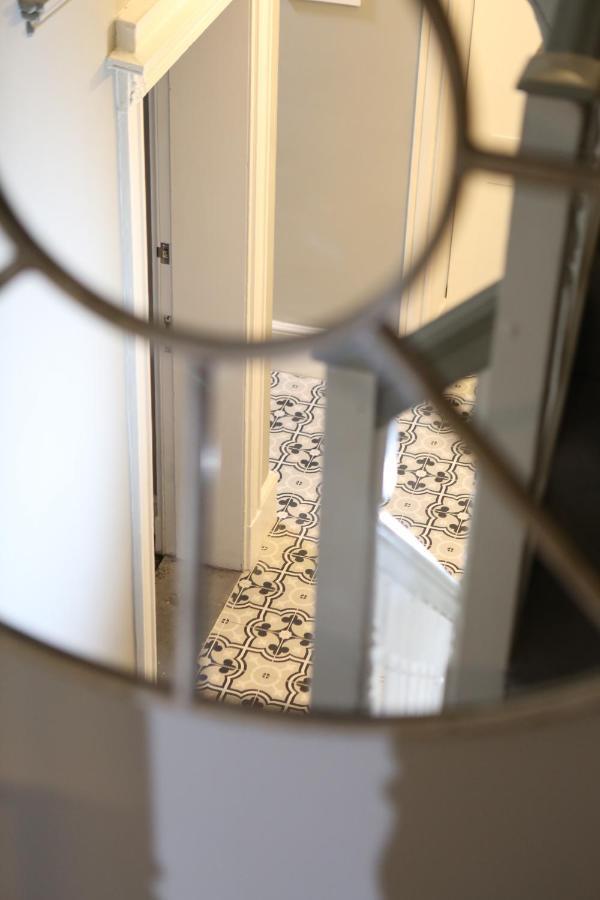 No 12 - Stunning Self Check-In Apartments In Worcester Centre Bagian luar foto