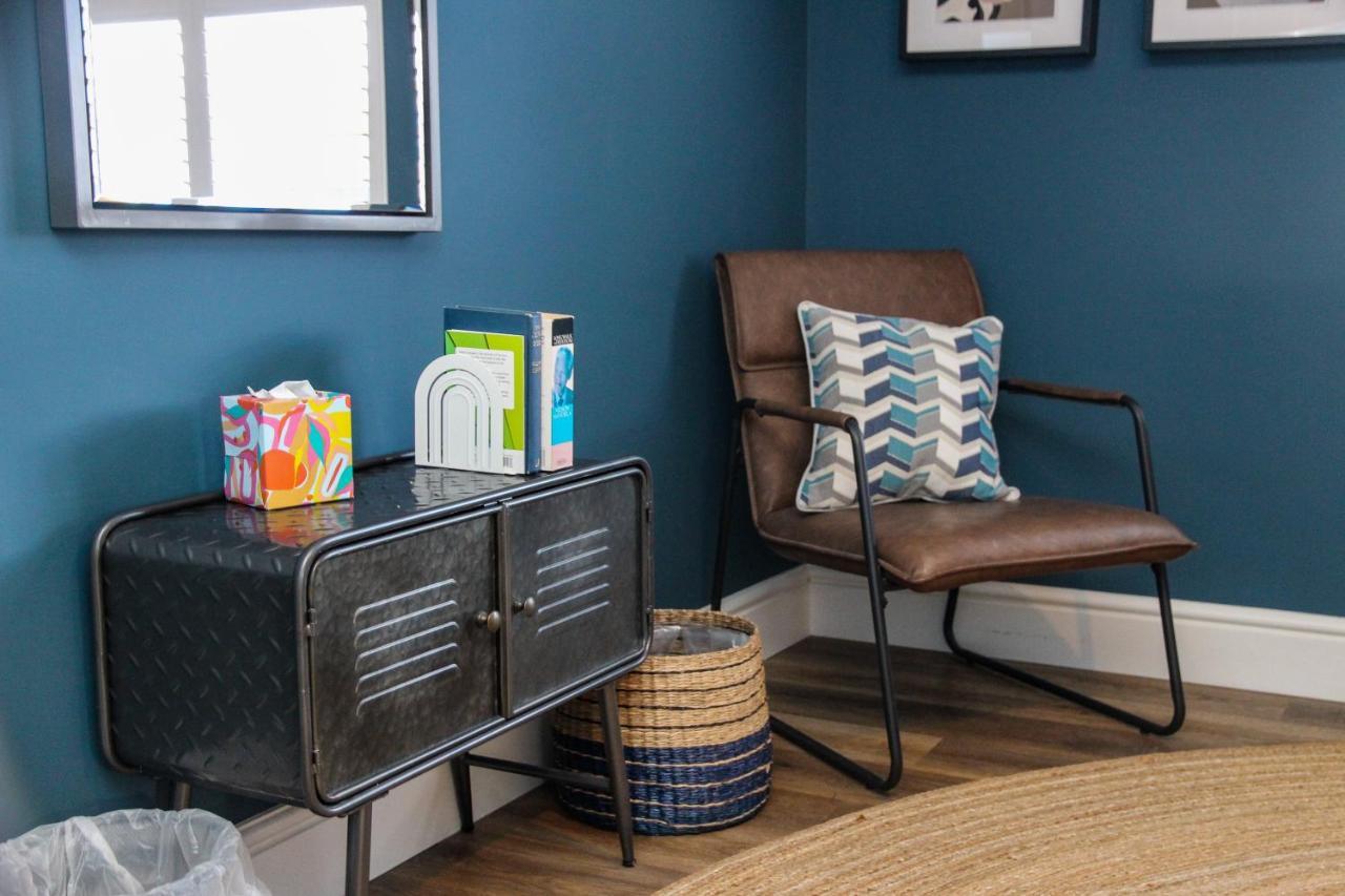 No 12 - Stunning Self Check-In Apartments In Worcester Centre Bagian luar foto